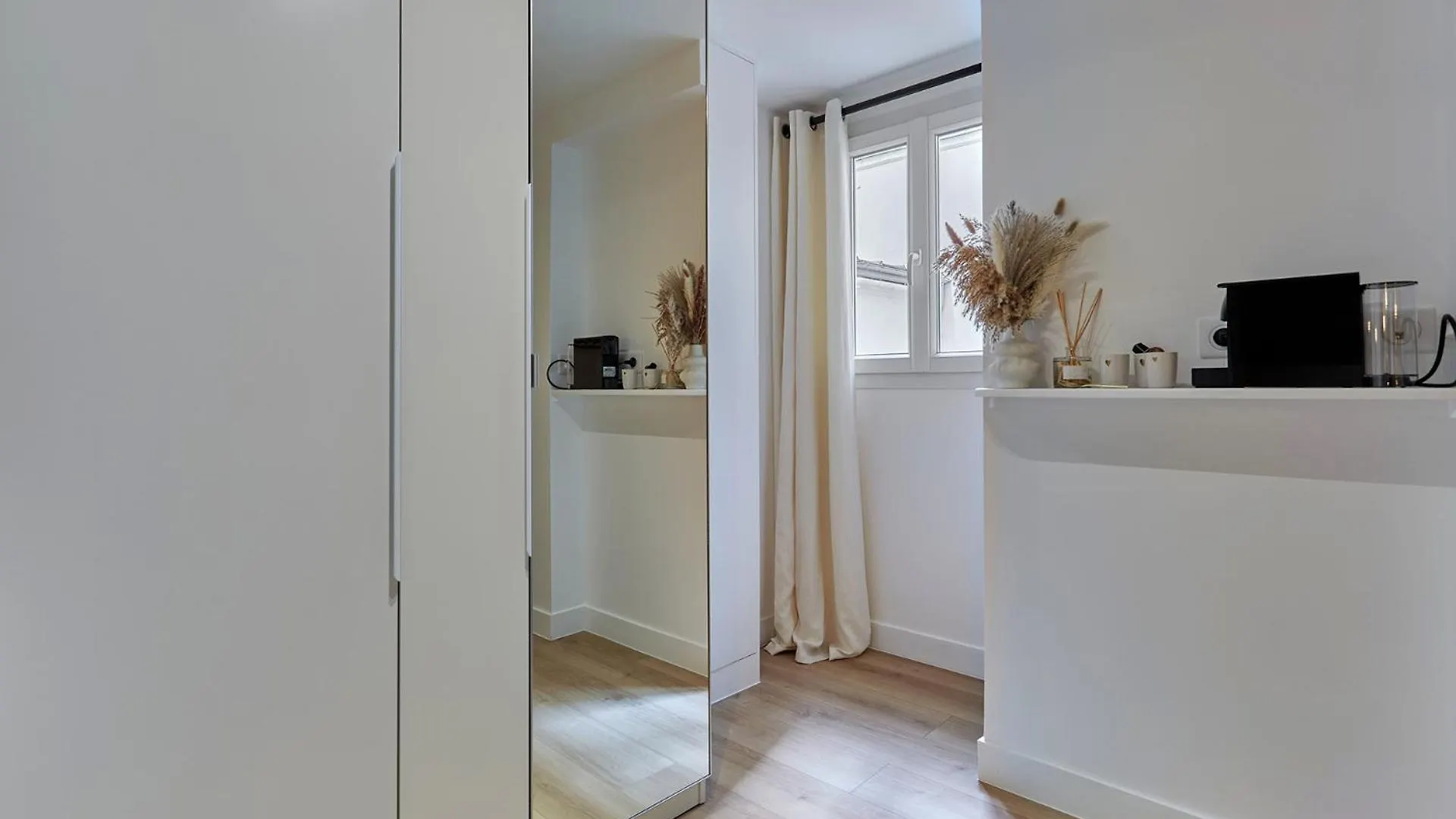 Superb Ac Apartment Paris Center Bourse By Studio Prestige 0*,  צרפת